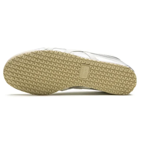 Untitled-design-2025-02-04T201327.143.webp Onitsuka Tiger Mexico 66 Silver Off White