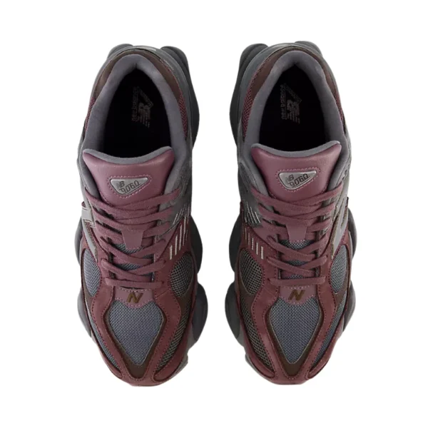 Untitled-design-2025-02-11T155557.619.webp New Balance 9060 – Truffle