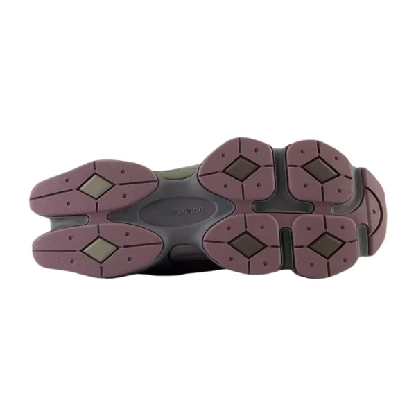 Untitled-design-2025-02-11T155615.090.webp New Balance 9060 – Truffle