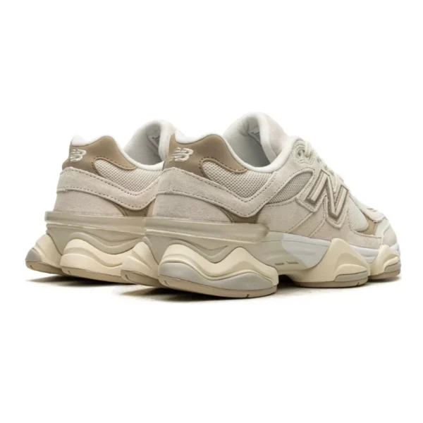 Untitled-design-2025-02-11T161808.203.webp New Balance 9060 – Sea Salt Brown