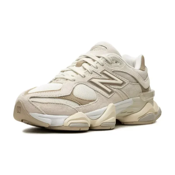 Untitled-design-2025-02-11T161842.950.webp New Balance 9060 – Sea Salt Brown