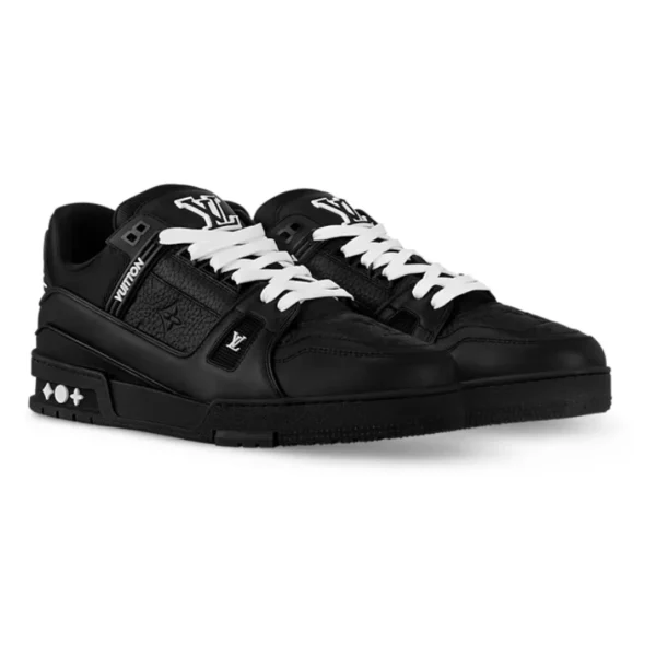 Untitled-design-2025-02-23T144444.868.webp Louis Vuitton Trainer – Black Embossed Monogram