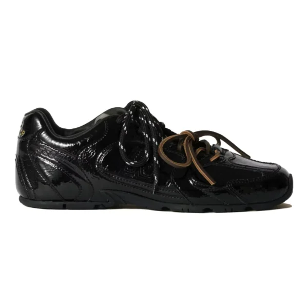 Untitled-design-2025-03-08T140820.437.webp New Balance 530 SL – Miu Miu Black Patent