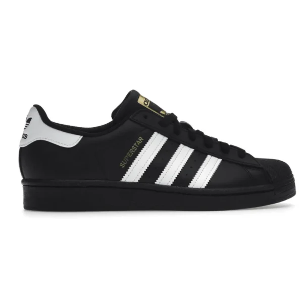 Untitled-design-2025-03-10T122445.740.webp Adidas Superstar Core – Black Cloud White Gold